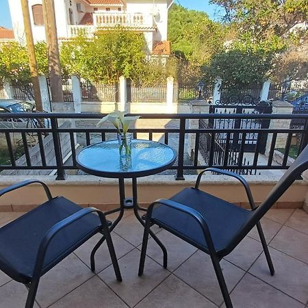 Studio Apartments Eirini Pyrgi Thermis Dış mekan fotoğraf